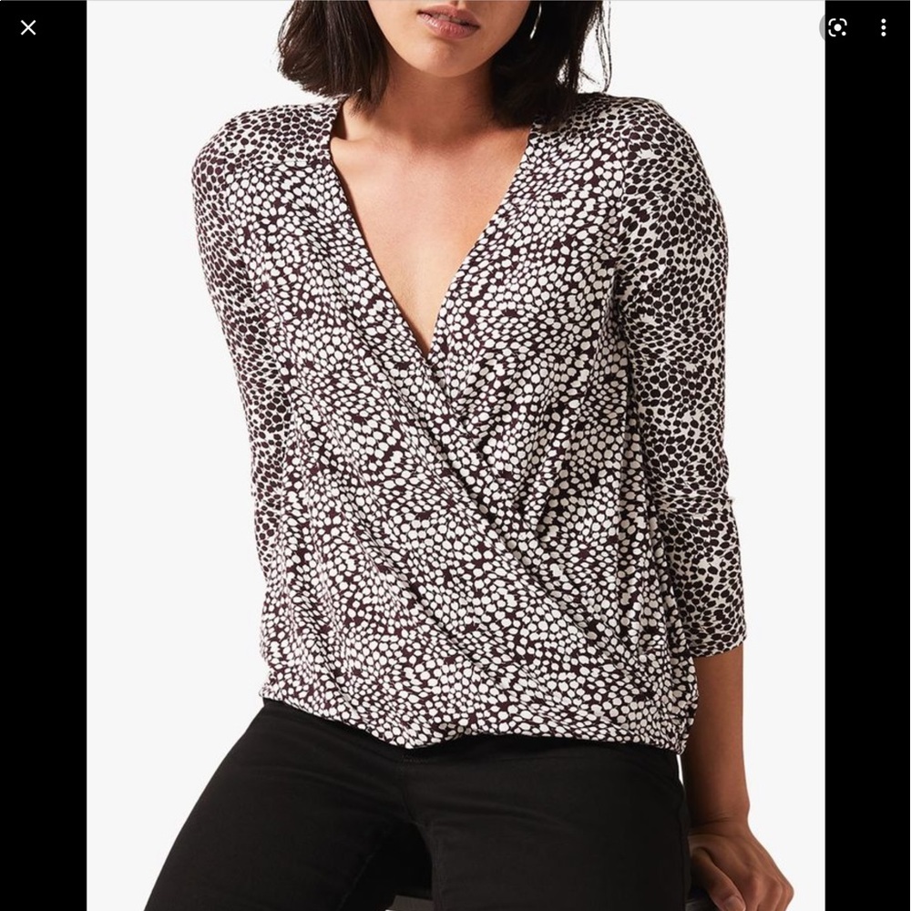 NWT Design Eight top